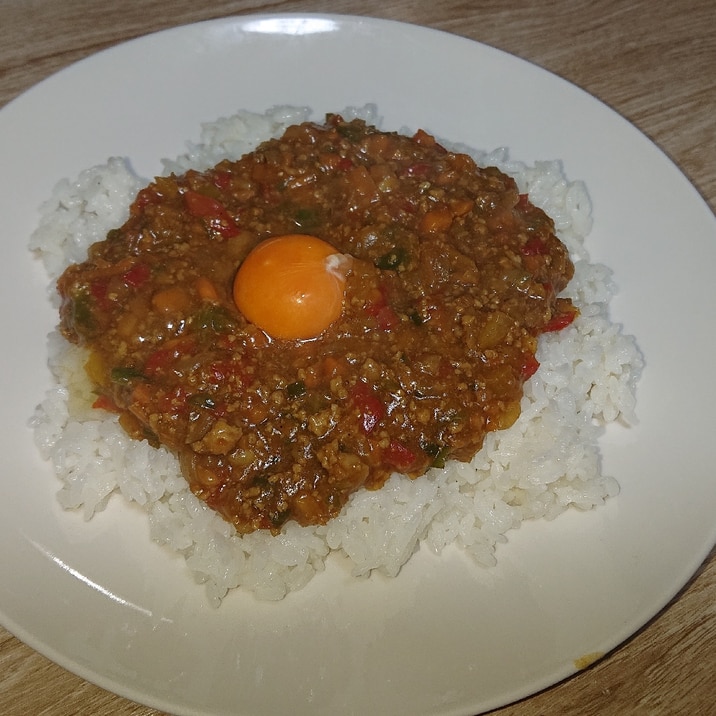 野菜たっぷり！キ一マ一カレー！